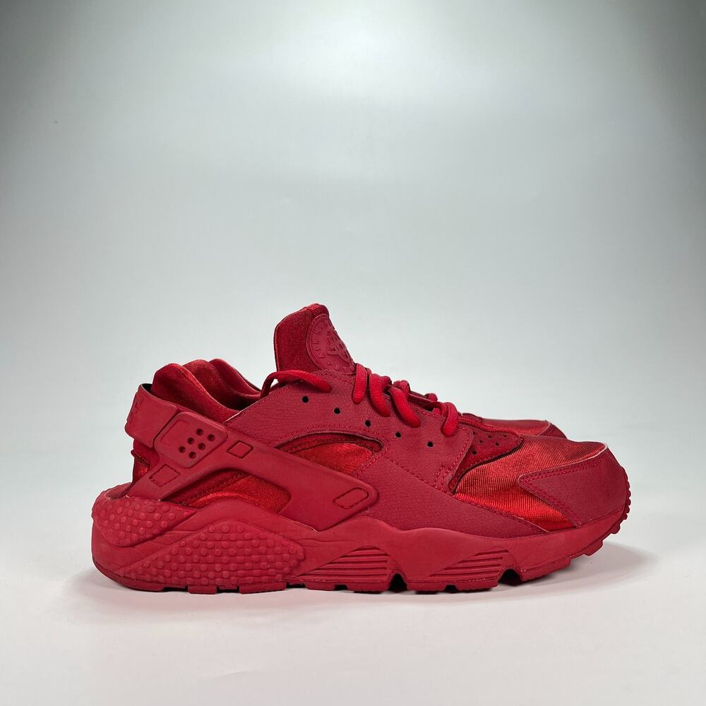 Nike Air Huarache Gym Red Lifestyle Casual Sneakers 634835-601 Women's Size 10